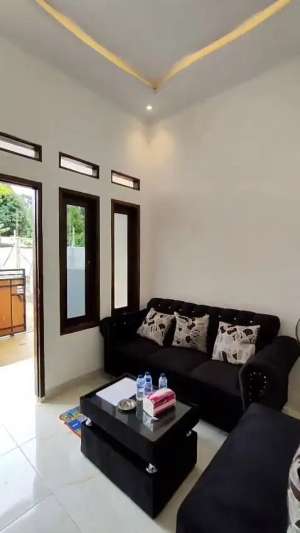 DIJUAL CLUSTER MODERN MURAH 2 KAMAR SHM AKSES DEKAT STASIUN lokasi di Pancoran, tersedia melalui melalui situs Olx