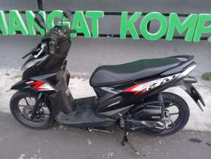 Jual bekas dijual honda beat tahun 2023 bln 06,lokasi di Mampang Prapatan