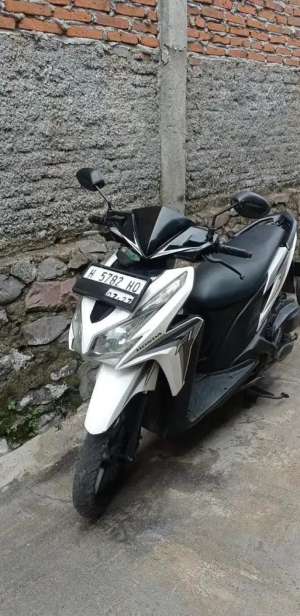 Jual bekas DIJUAL HONDA VARIO 125 CC 2013,lokasi di Tembalang