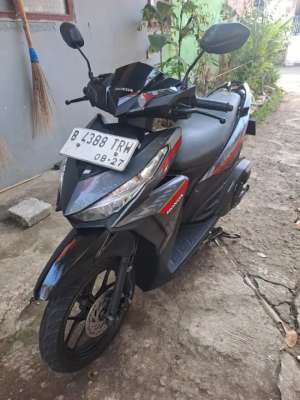 Jual bekas Dijual honda vario 125cc led B dki,lokasi di Cipayung