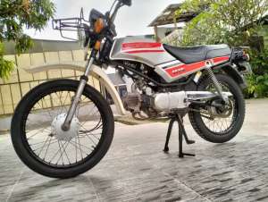 Jual bekas dijual Honda win tahun pertama 1984,lokasi di Rancasari