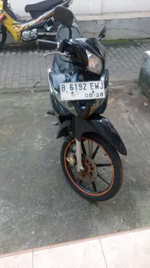 Jual bekas Dijual motor Jupiter z Robot,lokasi di Cimanggis