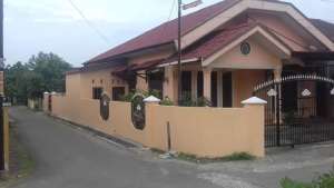 DIJUAL MURAH RUMAH SHM DI MEDAN JOHOR SIAP HUNI LOKASI STRATEGIS lokasi di Medan Johor, tersedia melalui melalui situs Olx