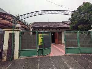 Dijual Rumah 5 Menit ke Pasar Bintaro Rempoa, Ciputat Timur, Tangerang lokasi di Ciputat, tersedia melalui melalui situs Olx