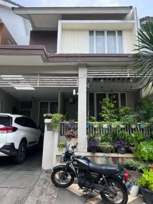 Dijual Rumah Bintaro Jaya Sektor 9 Cluster Emerald View lokasi di Pondok Aren, tersedia melalui melalui situs Olx
