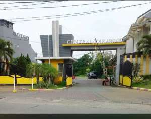 DIJUAL RUMAH CENTRAL KARAWACI BINONG CURUG TANGERANG lokasi di Curug, tersedia melalui melalui situs Olx