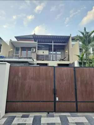 DIJUAL RUMAH ELITE JLN TUKAD PAKERISAN PANJER DENPASAR lokasi di Denpasar Selatan, tersedia melalui melalui situs Olx