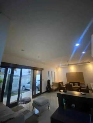 Dijual rumah full furnitur kawasan jl Tukad Balian renon denpasar, Bal lokasi di Denpasar Selatan, tersedia melalui melalui situs Olx
