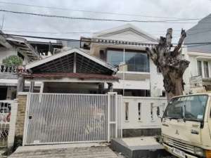 Dijual Rumah Hitung Tanah Di Janur Kuning,Kelapa Gading,Jakut lokasi di Kelapa Gading, tersedia melalui melalui situs Olx