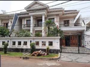 Dijual Rumah Mewah Danau Agung Sunter Uku 15x30 Eksklusif 2.5 Lantai H lokasi di Tanjung Priok, tersedia melalui melalui situs Olx