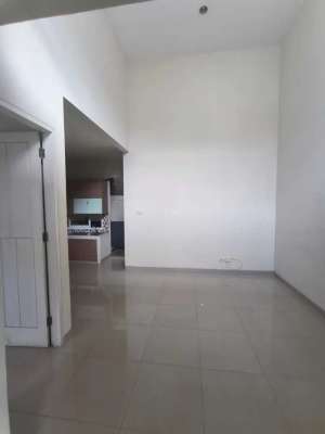 Dijual Rumah Mungil Cantik Area Jagakarsa Dalam Cluster lokasi di Jagakarsa, tersedia melalui melalui situs Olx