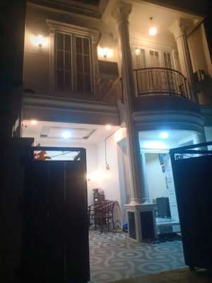 DIJUAL RUMAH NYAMAN CLASSIC MODERN DI GDC KOTA DEPOK lokasi di Cilodong, tersedia melalui melalui situs Olx