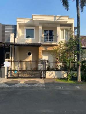 Dijual Rumah Taman Bromo Lippo Karawaci dekat SPH lokasi di Gading Serpong, tersedia melalui melalui situs Olx