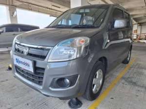 Jual bekas DP 5 Suzuki Karimun Wagon R 1.0 GL Bensin-MT 2013 URAS,lokasi di 