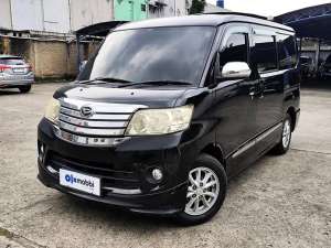 Jual bekas DP MURAH - Daihatsu Luxio 1.5 X Bensin-AT 2016,lokasi di 