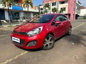 Jual bekas DP MURAH - Kia Rio 1.4 Bensin-AT 2014,lokasi di 