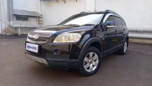 Jual bekas DP Rendah 5JT Chevrolet Captiva 2.4 LT Bensin-AT 2009 Hitam,lokasi di 