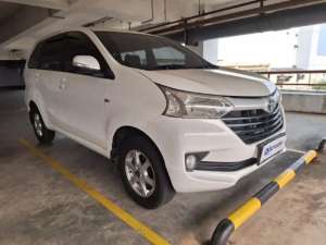 Jual bekas DP RENDAH Toyota Avanza 1.3 Transmover Bensin-MT 2020 FFR B,lokasi di 