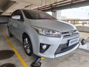 Jual bekas DP RENDAH Toyota Yaris 1.5 G Bensin-MT 2014 URJS,lokasi di 