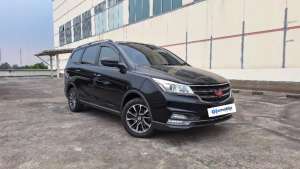 Jual bekas DP RENDAH Wuling Cortez 1.8 C Bensin-AT 2018 6BS B,lokasi di 