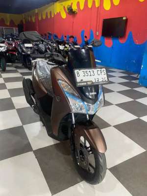 Jual bekas DP300 Yamaha Lexi S 125 Tahun 2019,lokasi di Pinang (Penang)