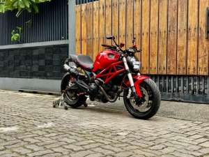 Jual bekas DUCATI MONSTER 795 FULL PAPER ISTIMEWA Z800 Z900 ER6N,lokasi di Bambu Apus