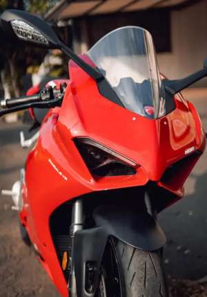 Jual bekas Ducati Panigale V2 - Special Condition,lokasi di Rawalumbu