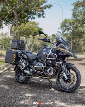 Jual bekas Full Paper BMW GS 1200 K51 Adventure Nik 2014 Warna Hijau army,lokasi di Cisarua
