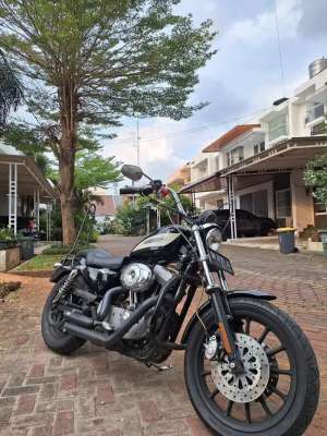 Jual bekas Harley Davidson sportster Roadster Mabua 2004,lokasi di Cinambo