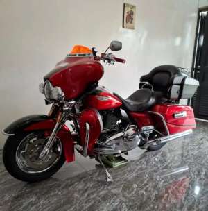 Jual bekas Harley Davidson Ultra CVO modif,lokasi di Kebon Jeruk