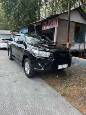 Jual bekas Hilux G DC 4x4 2017 manual solar,lokasi di 