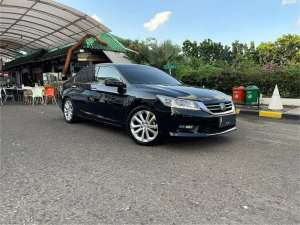 Jual bekas HONDA ACCORD 2.4 VTi-L 2015,lokasi di 