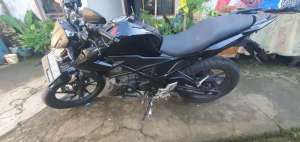 Jual bekas HONDA CB150R V2 MULUS,lokasi di Lembang