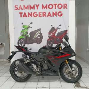 Jual bekas HONDA CBR 150 R 2022,lokasi di Kebon Jeruk