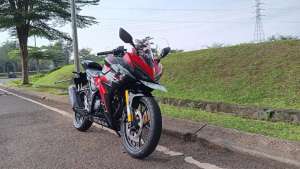 Jual bekas Honda CBR150R facelift Low KM 2019,lokasi di Ciputat Timur