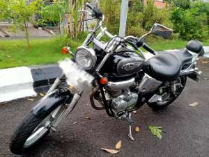 Jual bekas Honda Panthom T200 th 2003,lokasi di Kenjeran