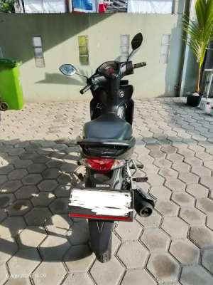 Jual bekas Honda Revo x tahun 2024 warna hitam,lokasi di Pancoran