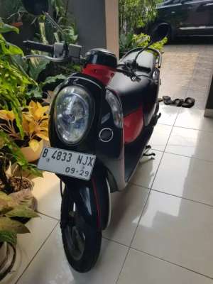 Jual bekas Honda Scoopy 2013 B TNG ors pjk panjang,lokasi di Kelapa Dua