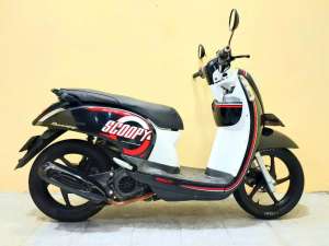 Jual bekas Honda Scoopy Fi Tahun 2016,lokasi di Antapani (Cicadas)