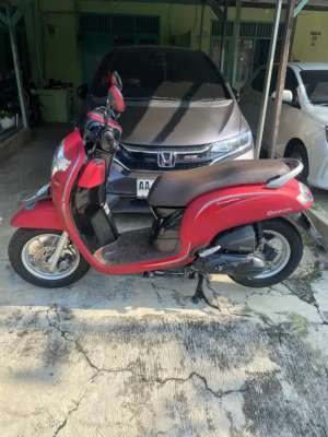 Jual bekas Honda Scoopy Stylish Tahun 2018,lokasi di Pasar Rebo