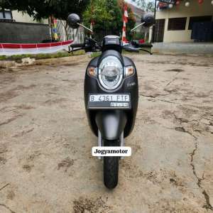 Jual bekas Honda Scoopy Stylish Tahun 2018 motor bekas berkualitas Jogyamotor,lokasi di Tangerang Selatan