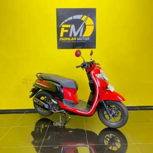 Jual bekas Honda Scoopy Tahun 2018 plat Depok,lokasi di Ciputat