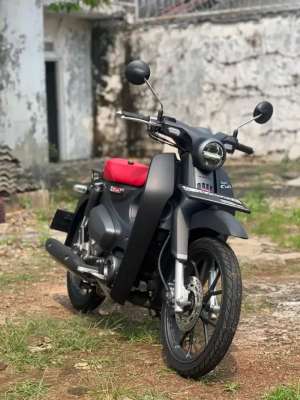 Jual bekas Honda supercub 2023 supercup super cub super cupmonkey dax ct125,lokasi di Kembangan