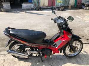 Jual bekas Honda supra x 125 2011 lengkap,lokasi di Bubutan
