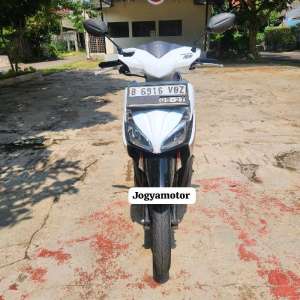 Jual bekas honda vario 110 warna putih tahun 2017,lokasi di Tangerang Selatan
