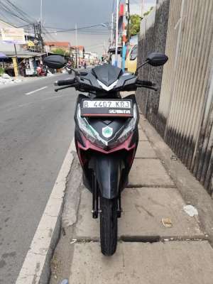 Jual bekas HONDA VARIO 150 LED OLD 2016,lokasi di Jati Sampurna