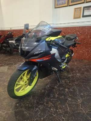 Jual bekas HUB IMA DP 1 JT R15 V4 2023 KM LOW . PROSES KREDIT DIBANTU SAMPAI ACC,lokasi di Jatiwarna