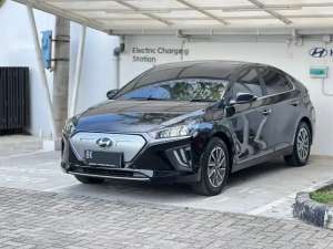 Jual bekas HYUNDAI IONIQ SEDAN SIGNATURE AT 2021,lokasi di 