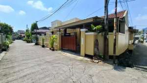 Jual Cepat Rumah Murah 255m Perumnas 1 Kayuringin Bekasi Selatan lokasi di Bekasi Selatan, tersedia melalui melalui situs Olx