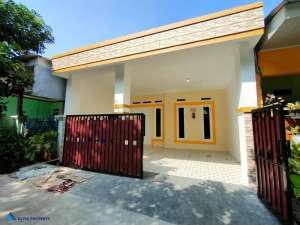 JUAL RUMAH DEKAT PUSAT PERBELANJAAN DI PERUMAHAN BEKASI TIMUR REGENCY lokasi di Mustika Jaya, tersedia melalui melalui situs Olx